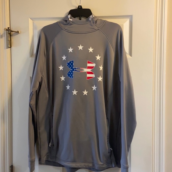 Under Armour Other - Men’s Large Gray Under Armour Hoodie